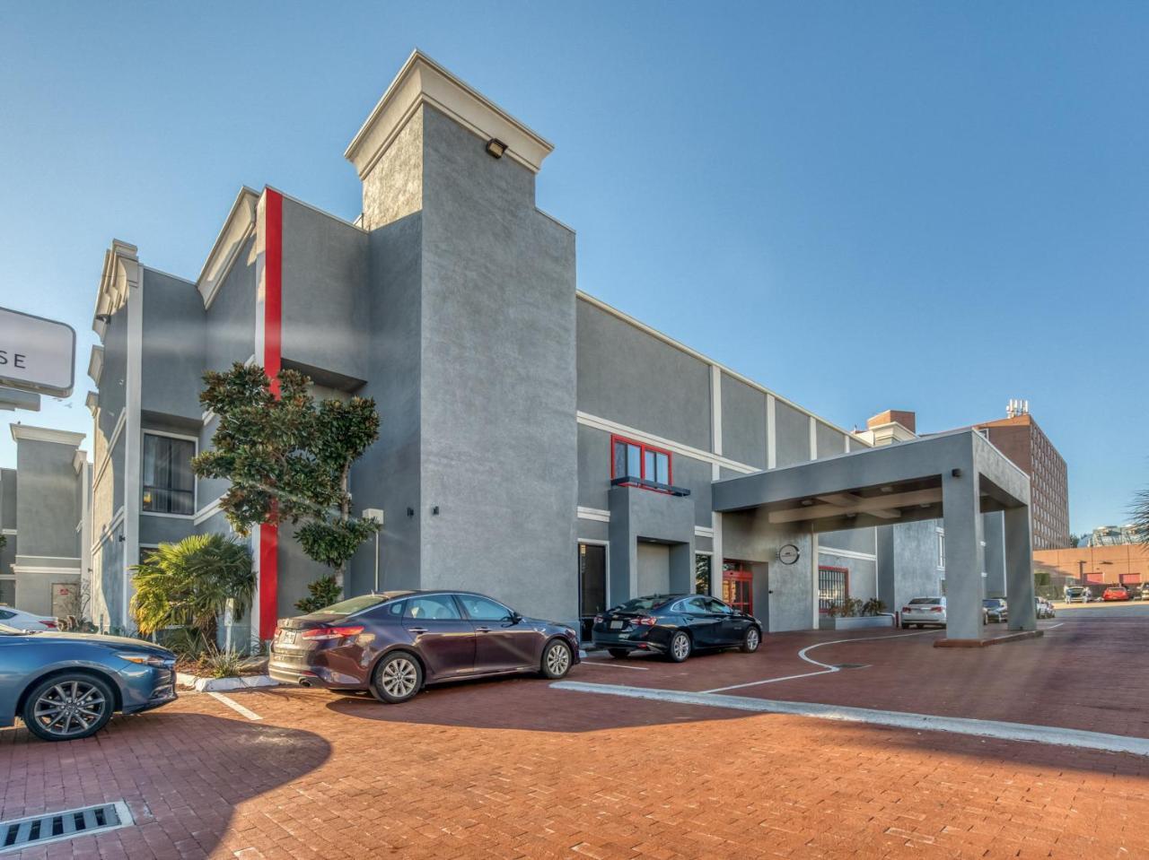 Alexis Hotel & Banquets Dallas Park Central Galleria Exterior photo